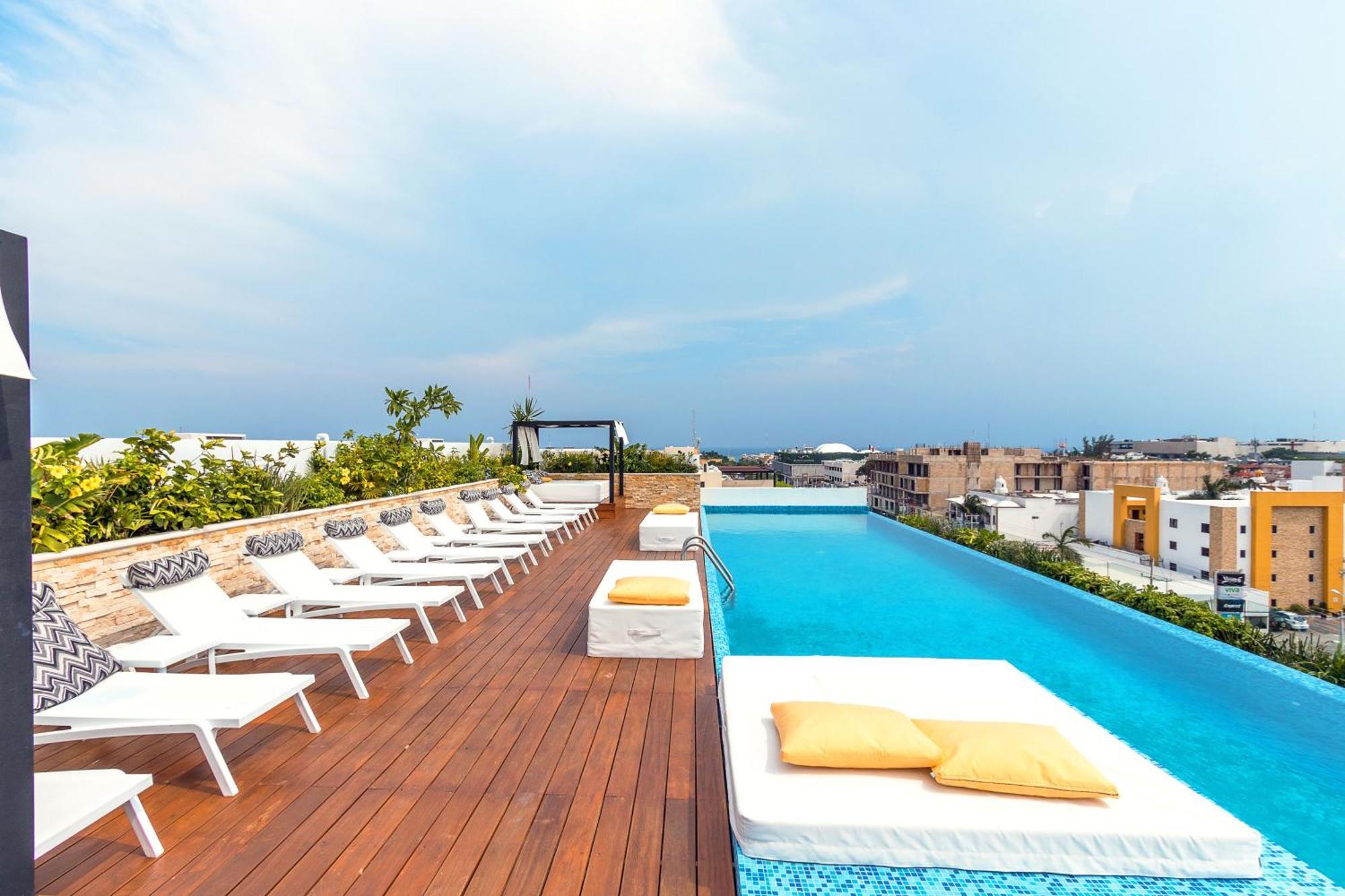 Luxury 1 Bedroom - 2 Pools & Gym - At The - Descanso *