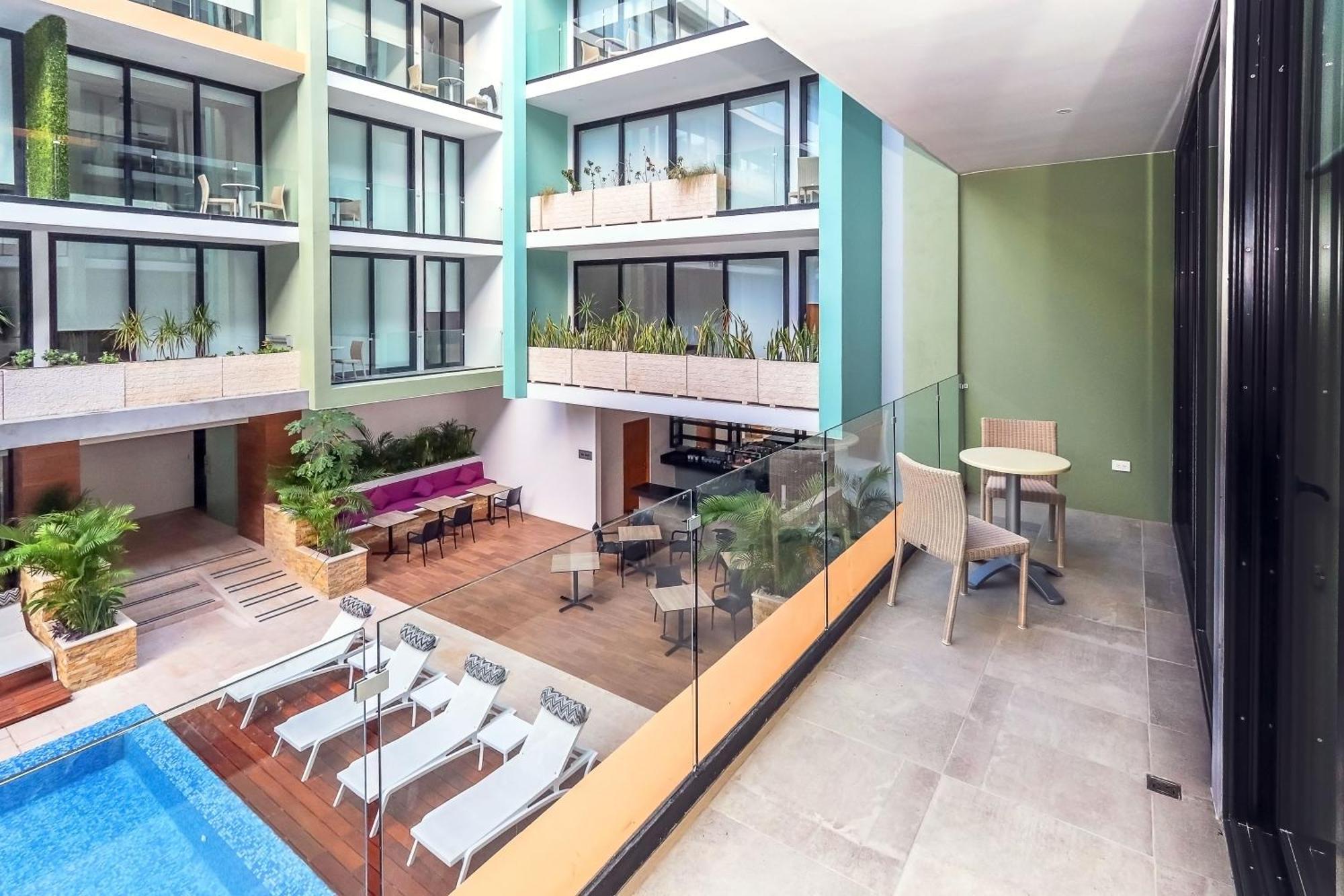 Luxury 1 Bedroom - 2 Pools & Gym - At The - Descanso